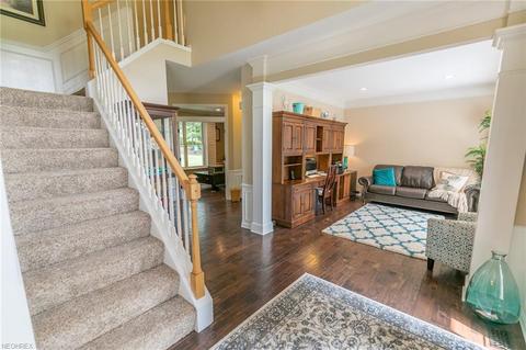 1430 Fireside Trl, Broadview Heights, OH 44147 photo 4