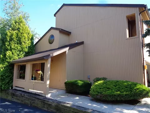 1412 Loop Rd, Kent, OH 44240 photo 1