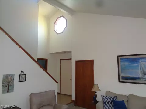 1412 Loop Rd, Kent, OH 44240 photo 5