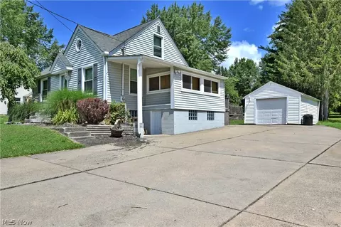 736 State Rd NW, Warren, OH 44483 photo 3