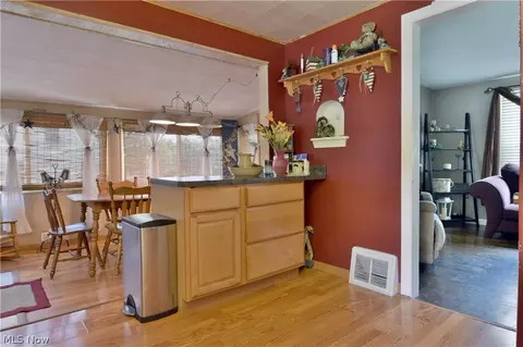 736 State Rd NW, Warren, OH 44483 photo 11