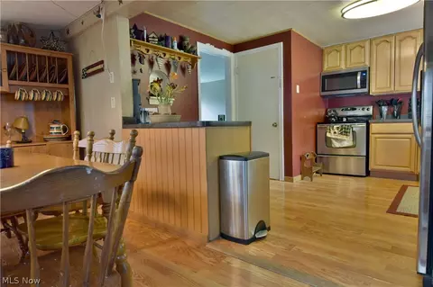 736 State Rd NW, Warren, OH 44483 photo 9