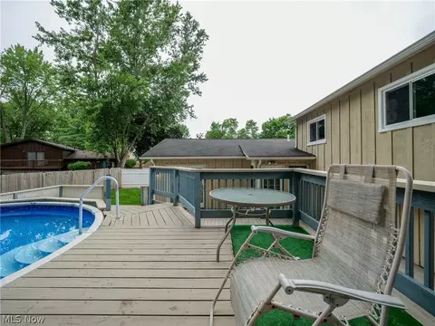 915 Howard St, Elyria, OH 44035 photo 31