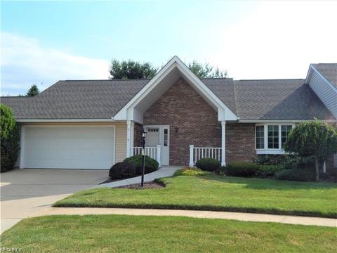 236 Park Place Dr, Wadsworth, OH 44281 photo 1