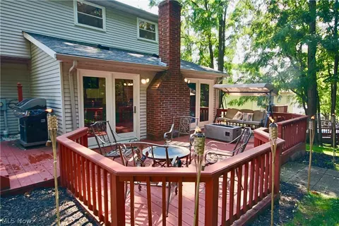 9406 Munich Dr, Parma, OH 44130 photo 30
