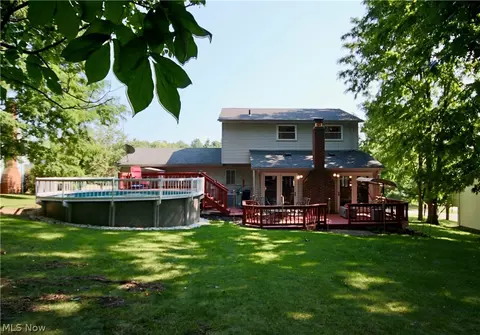 9406 Munich Dr, Parma, OH 44130 photo 34