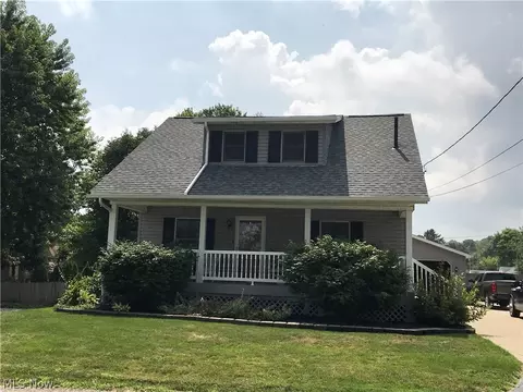 202 50th St SE, Canton, OH 44707 photo 1