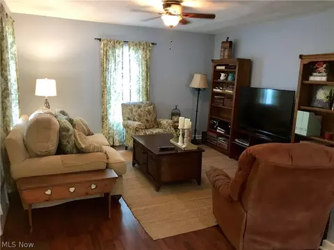 202 50th St SE, Canton, OH 44707 photo 6