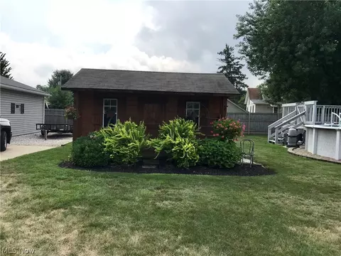 202 50th St SE, Canton, OH 44707 photo 4