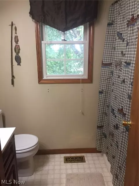 147 Hunter Ave, Munroe Falls, OH 44262 photo 14
