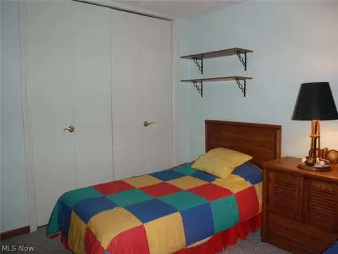 788 Washington Ave, Elyria, OH 44035 photo 22