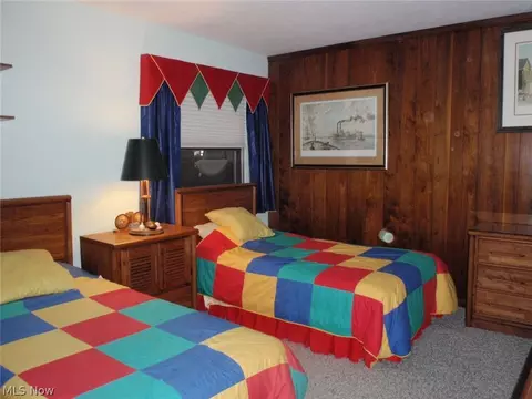 788 Washington Ave, Elyria, OH 44035 photo 23