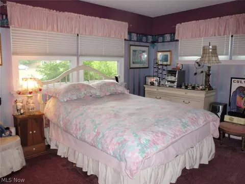 788 Washington Ave, Elyria, OH 44035 photo 18