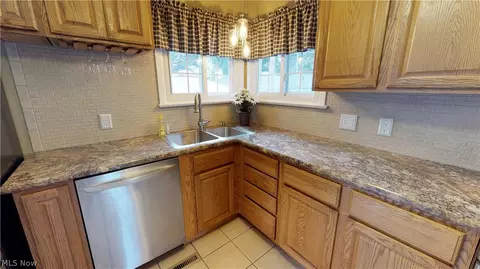 3912 Lake Rd W, Saybrook, OH 44004 photo 8