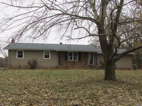 13971 Oak Ave, Beloit, OH 44609 photo 1