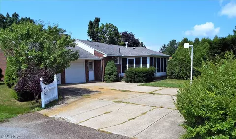 1534 Broad Ave NW, Canton, OH 44708 photo 6