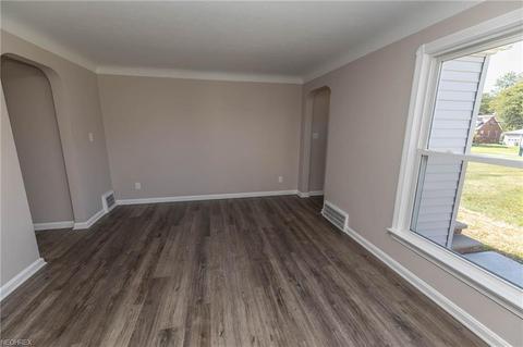 6620 Hillside Rd, Independence, OH 44131 photo 12