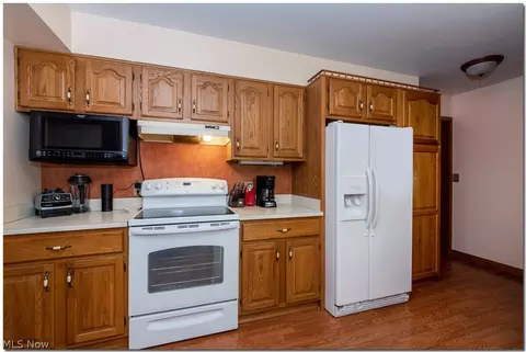 35010 Solon Rd, Solon, OH 44139 photo 8