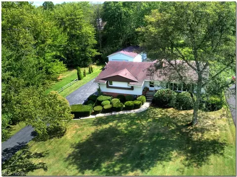 35010 Solon Rd, Solon, OH 44139 photo 2