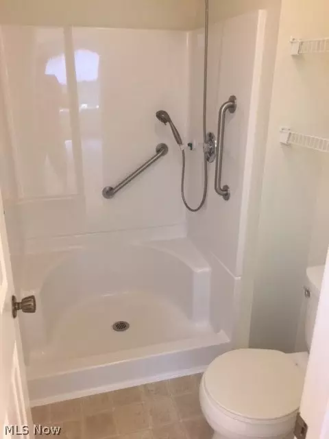 414 Leisure Dr, Huron, OH 44839 photo 11