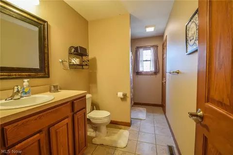 166 Granger Dr, Lagrange, OH 44050 photo 10
