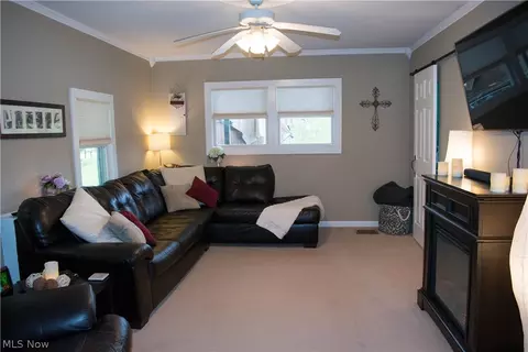 6319 Summers Rd, Windsor, OH 44099 photo 2