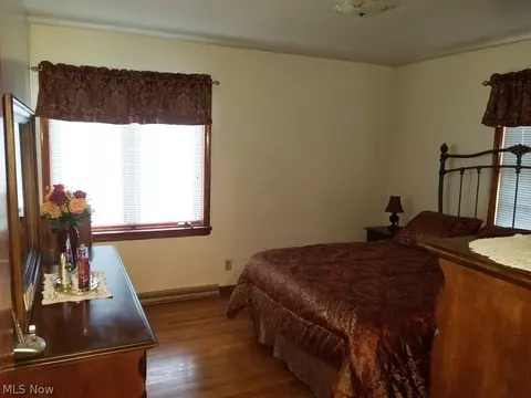 958 Iredell St, Akron, OH 44310 photo 8