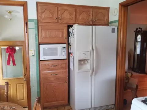 958 Iredell St, Akron, OH 44310 photo 4