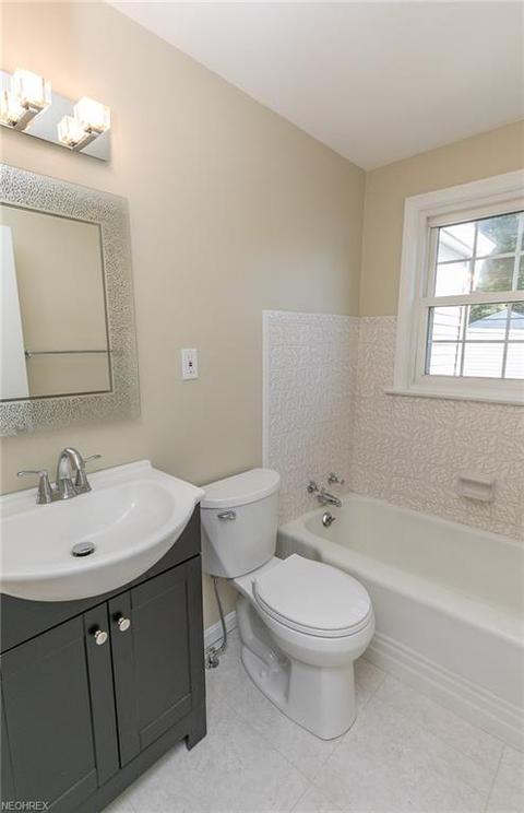 6303 Elmarge Dr, Independence, OH 44131 photo 18