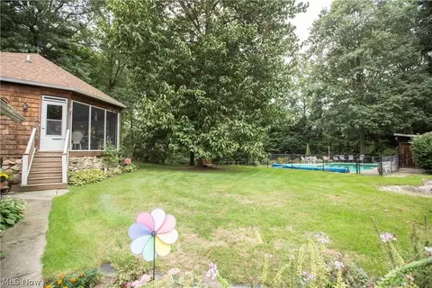 2005 Maple Rd, Stow, OH 44224 photo 9