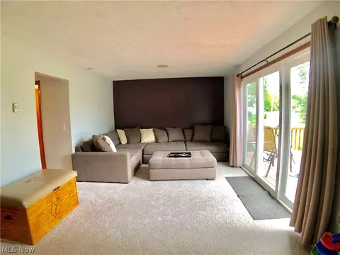 8025 Oberlin Rd, Elyria, OH 44035 photo 9