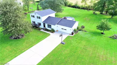 8025 Oberlin Rd, Elyria, OH 44035 photo 2