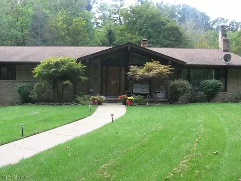 8930 Brookside Rd, Independence, OH 44131 photo 1