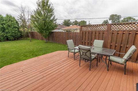 1659 Hopehaven Dr, Parma, OH 44134 photo 25