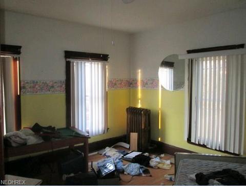 1847 E 30th St, Lorain, OH 44055 photo 3