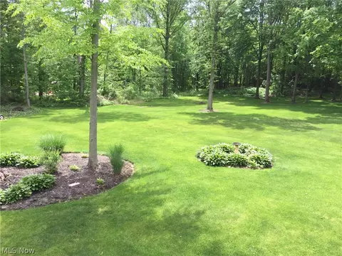 409 Easton Rd, Creston, OH 44217 photo 4