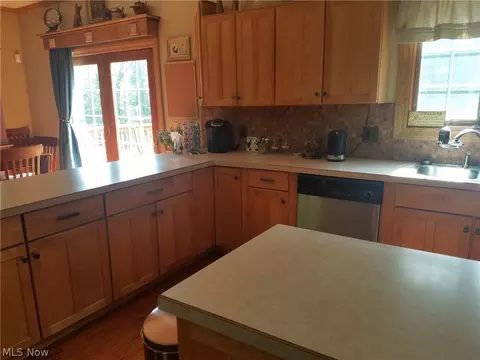 409 Easton Rd, Creston, OH 44217 photo 12