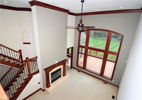 3799 Meadowvale Dr, Akron, OH 44333 photo 21