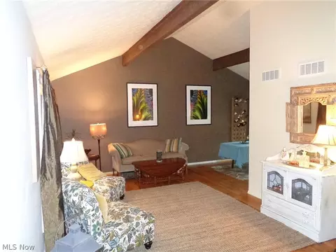 1994 Pineview Dr, Kent, OH 44240 photo 11