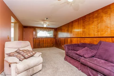 712 Georgetown Ave, Elyria, OH 44035 photo 9