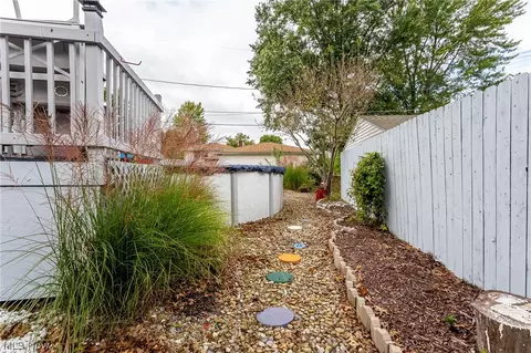 712 Georgetown Ave, Elyria, OH 44035 photo 19