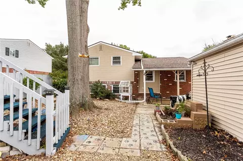 712 Georgetown Ave, Elyria, OH 44035 photo 23