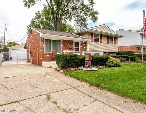 712 Georgetown Ave, Elyria, OH 44035 photo 25