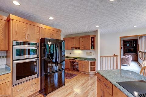 6550 Wooded View Dr, Hudson, OH 44236 photo 10