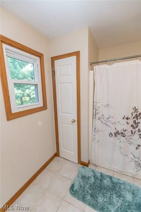 7588 Ridge Rd, Parma, OH 44129 photo 18