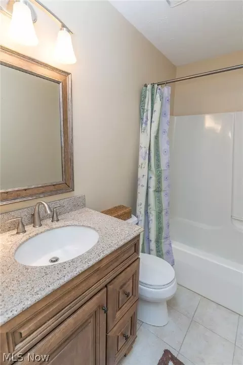 7588 Ridge Rd, Parma, OH 44129 photo 25
