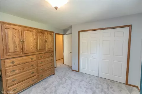 7588 Ridge Rd, Parma, OH 44129 photo 22