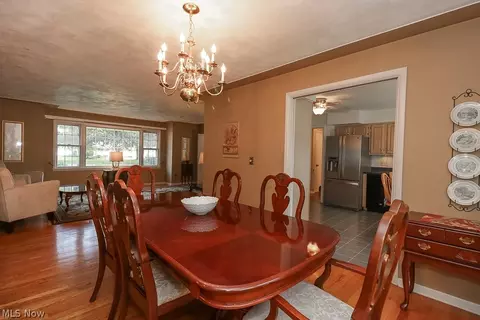 214 Colgate Ave, Elyria, OH 44035 photo 12