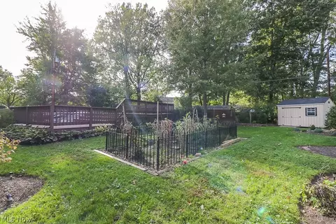 214 Colgate Ave, Elyria, OH 44035 photo 6