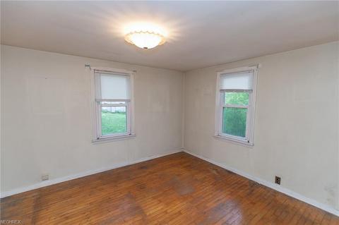 2942 Regent Dr, Akron, OH 44319 photo 20